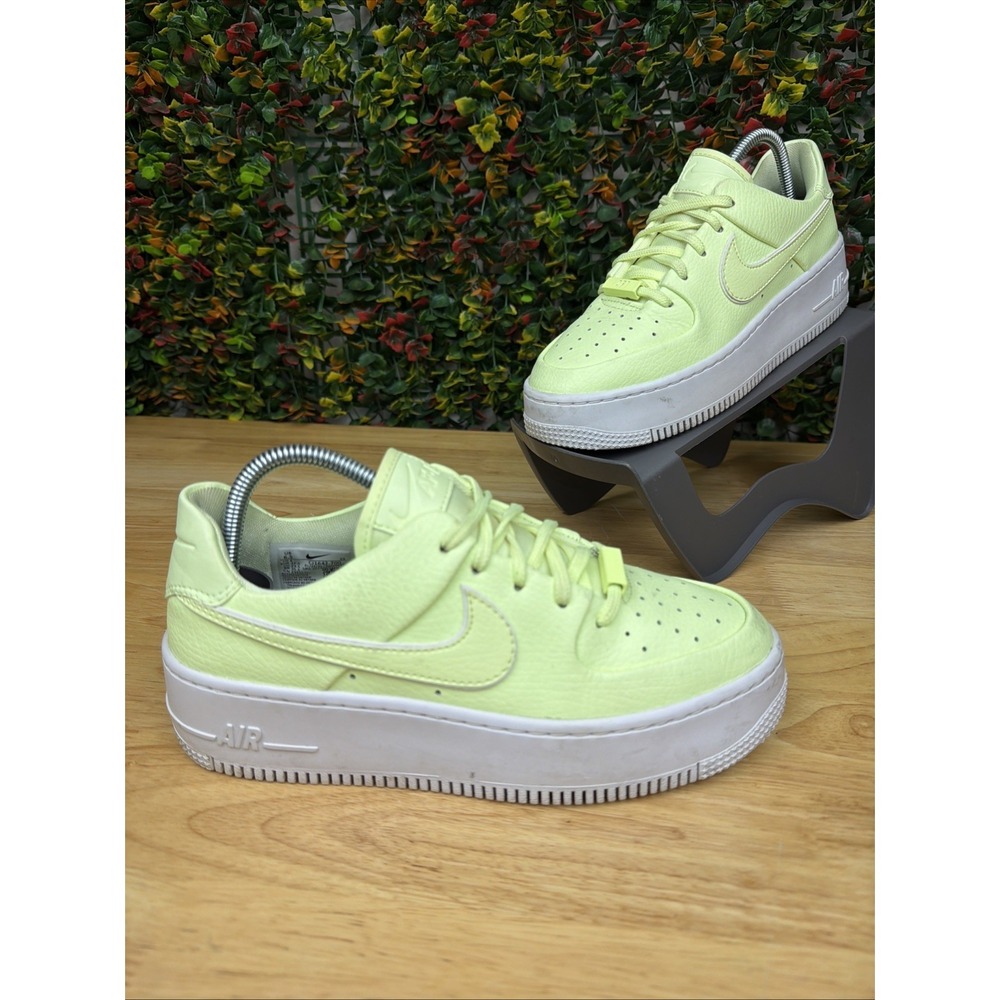 Nike Air‎ Force 1 SAGE Low Shoes Barely Volt White-Green CJ1642-700 Women's 6.5